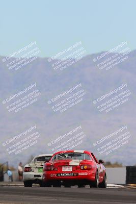 media/Feb-17-2024-Nasa AZ (Sat) [[ca3372609e]]/4-Race Group A/Session 2 Qualify (Turn 16)/